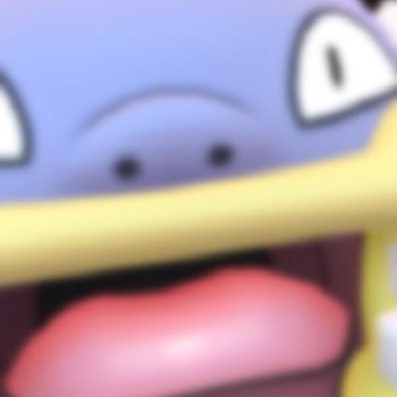 Meet your Posher, Nicole - Picture 1 of 1